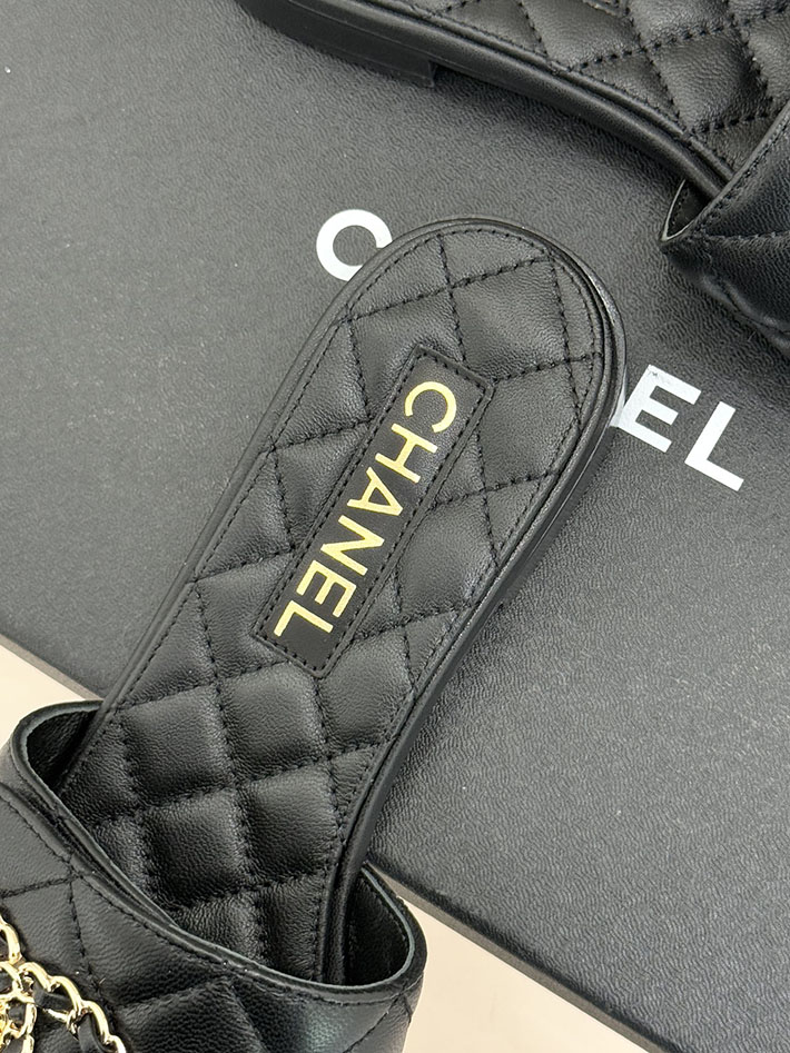 最高級シャネルスーパーコピー CHANEL ココマーク キルティング レザー ミュール サンダル ブラック 2630912 シャネル ミュール サンダル - 画像 (3)
