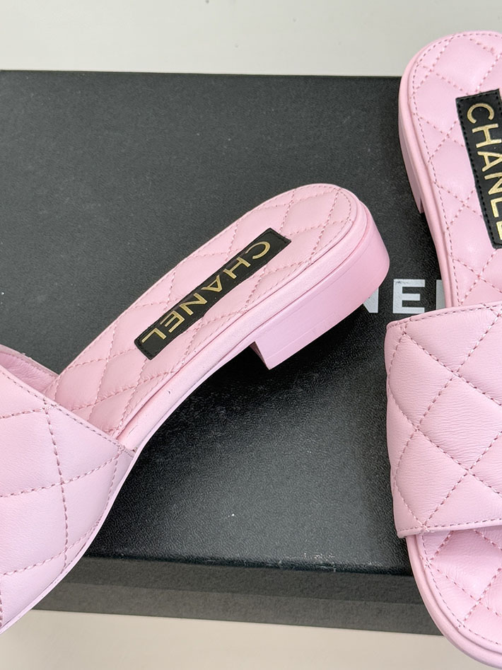 最高級シャネルスーパーコピー CHANEL ココマーク キルティング レザー ミュール サンダル ピンク 2630913 シャネル ミュール ピンク - 画像 (5)