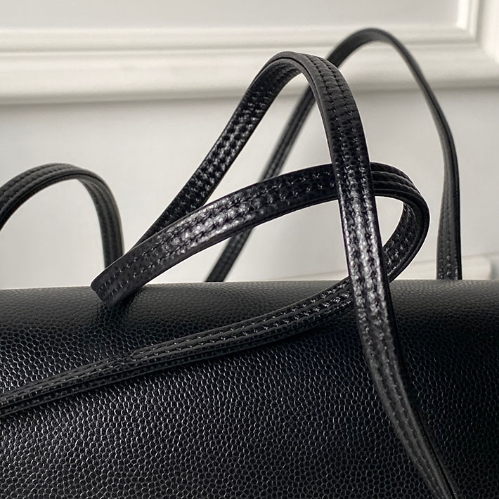 シャネル 新作バッグ 2026 CHANEL スモール フラップ バッグ ダークブルー AS6130-B23483-U2366 シャネルバッグ 人気ランキング - 画像 (7)