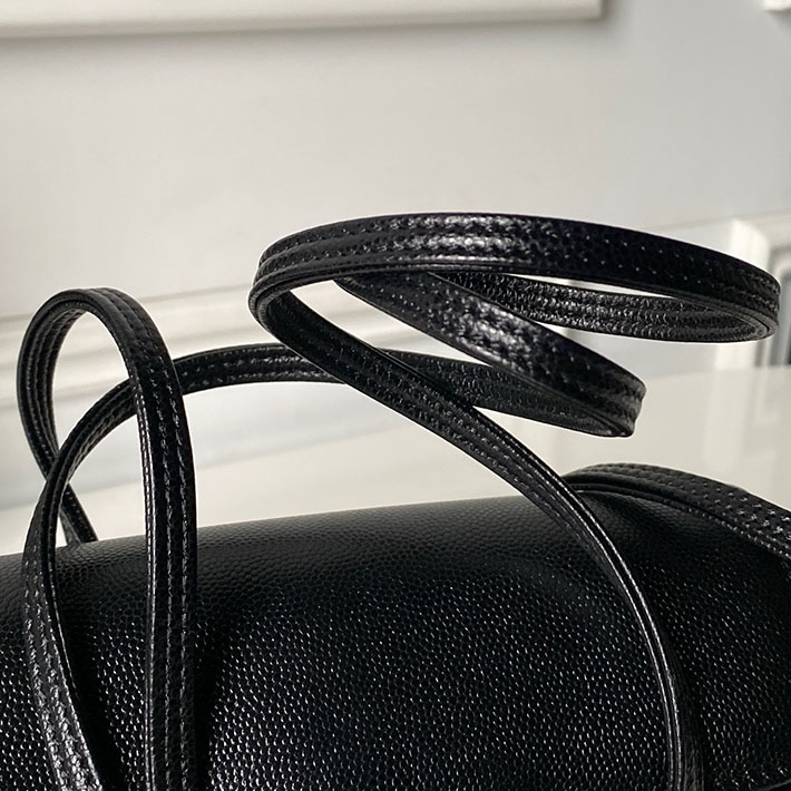 シャネル 新作バッグ 2026 CHANEL ストラップ クラッチ バッグ ダークブルー AP5068-B23204-U2366 シャネル バッグ ミニ - 画像 (7)