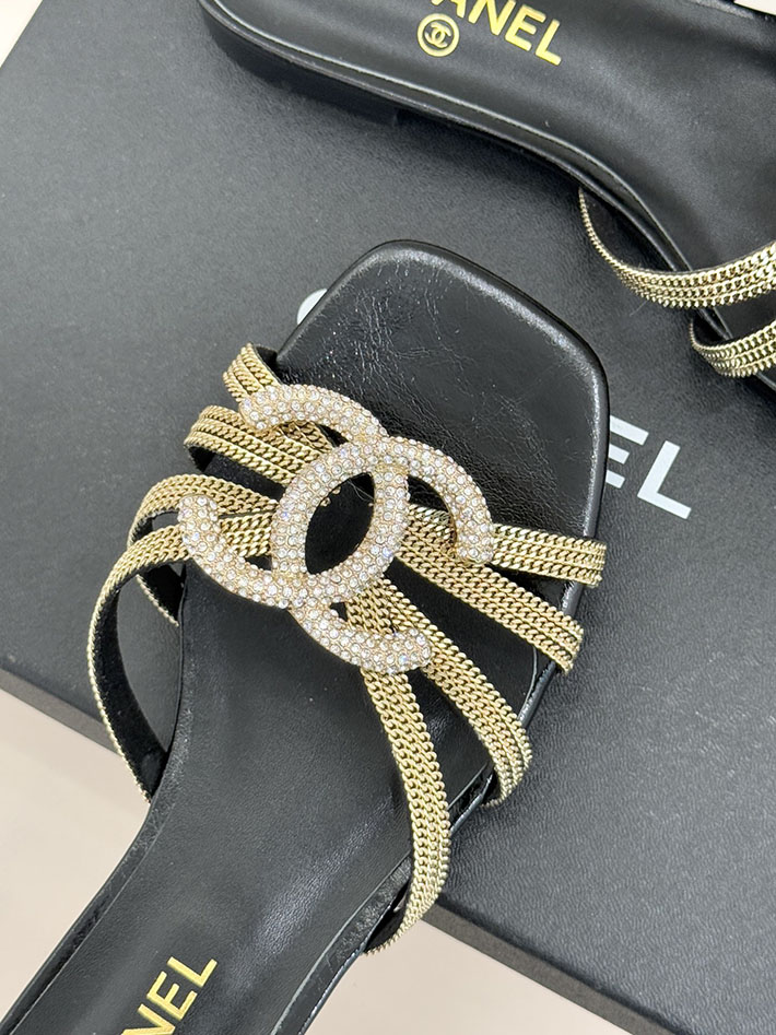 最高級シャネルスーパーコピー CHANEL ココマーク サンダル ストラップサンダル 2026新作 ブラック 2630925 シャネル サンダル 安い - 画像 (4)