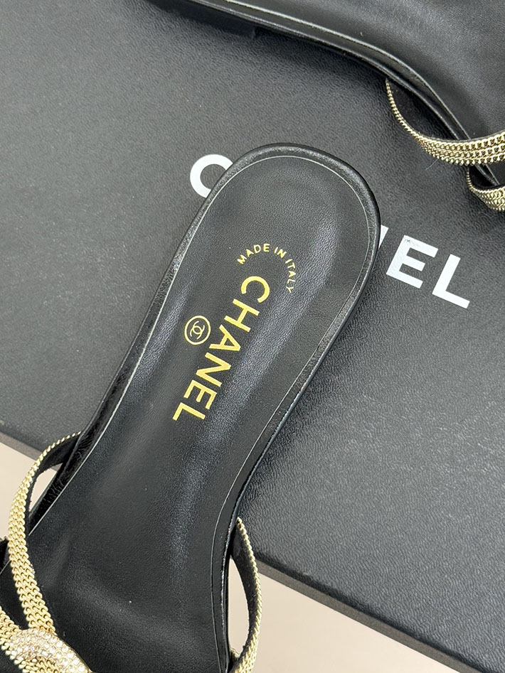 最高級シャネルスーパーコピー CHANEL ココマーク サンダル ストラップサンダル 2026新作 ブラック 2630925 シャネル サンダル 安い - 画像 (3)