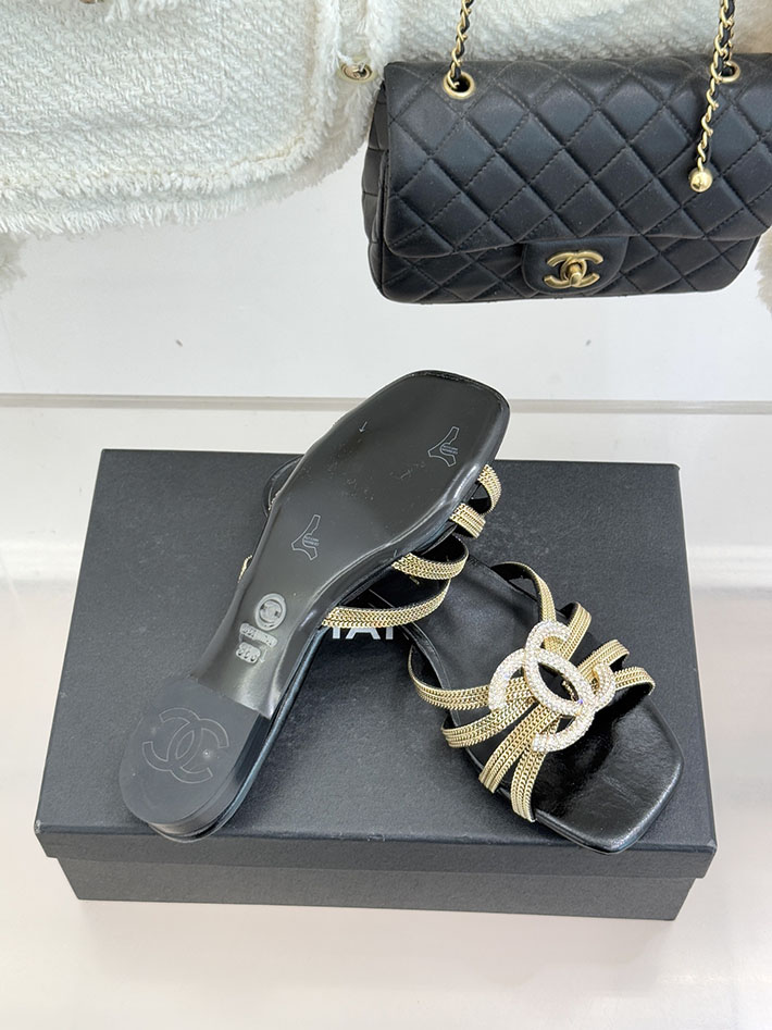 最高級シャネルスーパーコピー CHANEL ココマーク サンダル ストラップサンダル 2026新作 ブラック 2630925 シャネル サンダル 安い - 画像 (2)