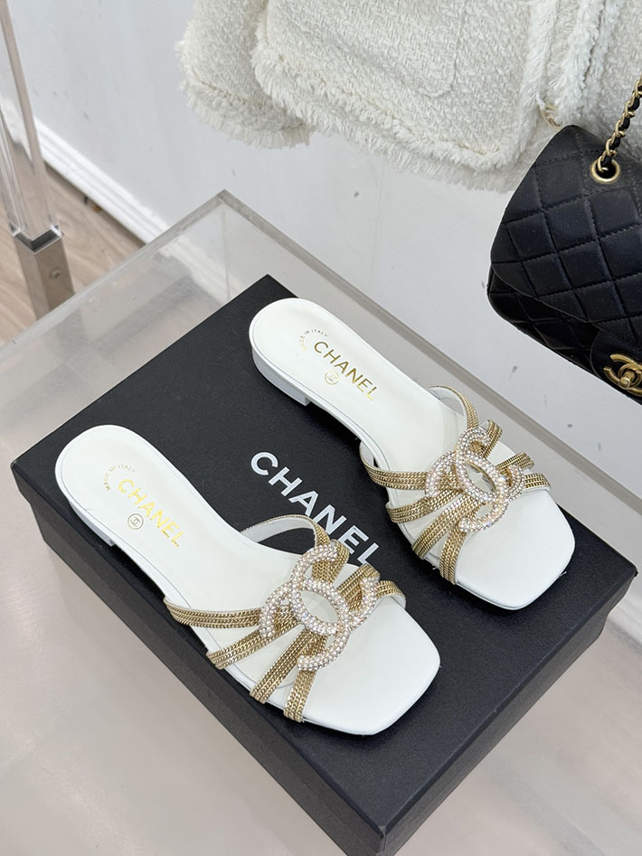 最高級シャネルスーパーコピー CHANEL ココマーク サンダル ストラップサンダル 2026新作 ホワイト 2630926 シャネル サンダル レディース - 画像 (8)
