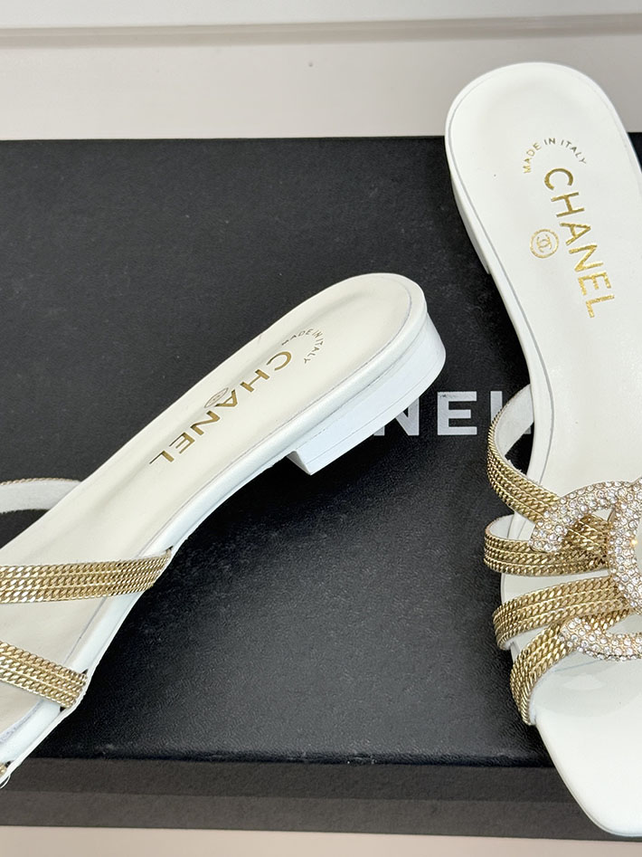 最高級シャネルスーパーコピー CHANEL ココマーク サンダル ストラップサンダル 2026新作 ホワイト 2630926 シャネル サンダル レディース - 画像 (5)
