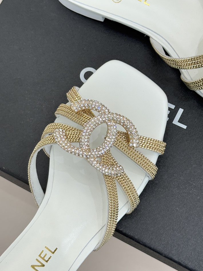 最高級シャネルスーパーコピー CHANEL ココマーク サンダル ストラップサンダル 2026新作 ホワイト 2630926 シャネル サンダル レディース - 画像 (4)