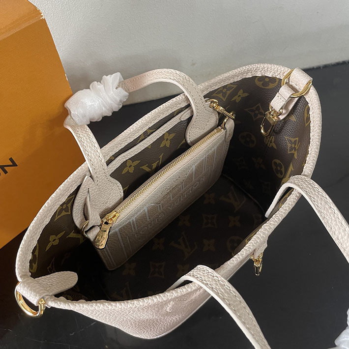 ルイヴィトン販売店舗 レディースバッグ LV ネヴァーフル・インサイドアウト BB モノグラム・スカイブルー M25657 ルイヴィトン トートバッグ 人気ランキング - 画像 (2)