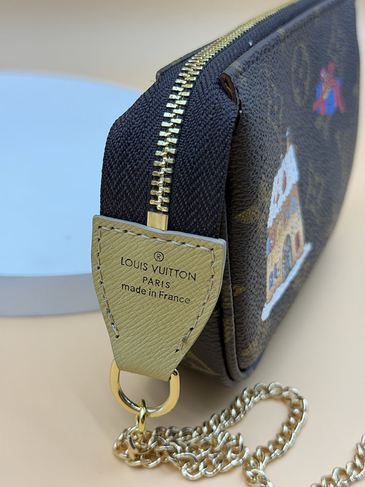 ルイヴィトン販売店舗 レディースバッグ LV ミニポシェット・アクセソワール ヴィヴィエンヌ モノグラム ブルー M15328 ルイヴィトン ポシェット 人気ランキング - 画像 (8)