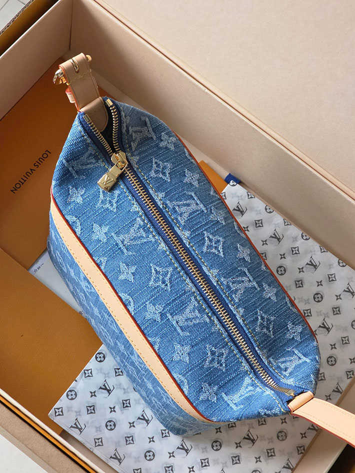 ルイヴィトン販売店舗 レディースバッグ Louis Vuitton クルーザー・トワレバッグ ブルーデニム M27945 ルイヴィトン デニム バッグ 新作 - 画像 (4)