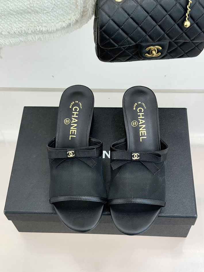 最高級シャネルスーパーコピー CHANEL メッシュ ミュール サンダル レディース 疲れない 2026新作 ホワイト 2630940 レディース シャネル サンダル - 画像 (7)