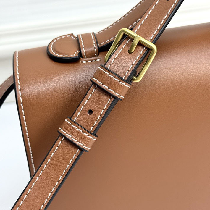 セリーヌ バッグ 人気 ランキング CELINE MEDIUM TRIOMPHE FOLIO IN SHINY CALFSKIN タン L102U3705.04LU セリーヌ バッグ レディース - 画像 (3)