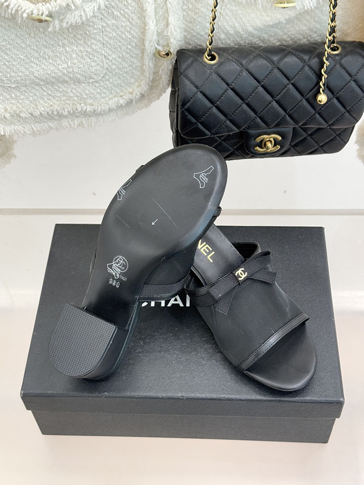 最高級シャネルスーパーコピー CHANEL メッシュ ミュール サンダル レディース 疲れない 2026新作 ホワイト 2630940 レディース シャネル サンダル - 画像 (2)