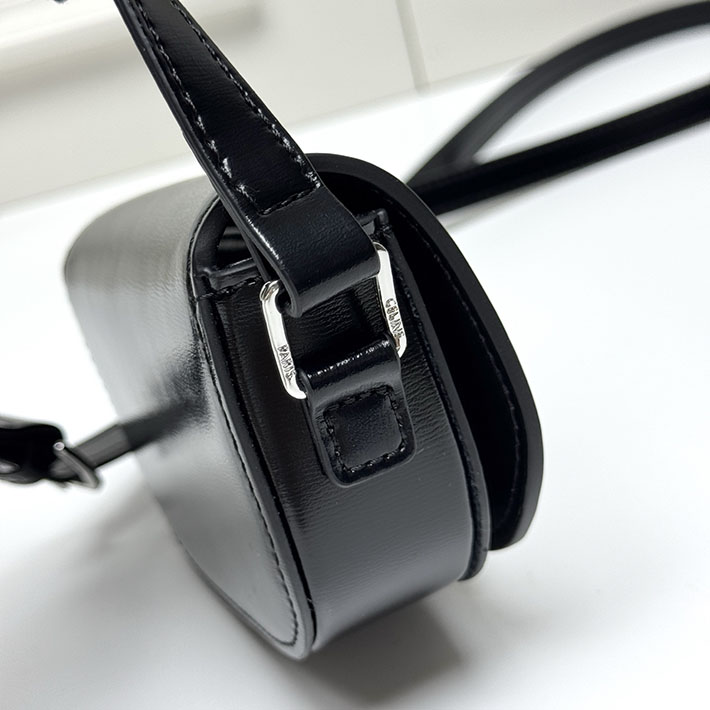 セリーヌ バッグ 人気 ランキング CELINE MINI CROSSBODY BAG ミニ クロスボディバッグ ブラック 10N673DPV.38DI セリーヌ ミニバッグ ショルダー - 画像 (2)