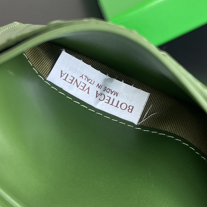 最高級ボッテガコピー Bottega Veneta ミディアム イントレチャート 二つ折りファスナーウォレット パラキート 749940 VCPP2 3724 ボッテガ ヴェネタ 財布 レディース - 画像 (2)