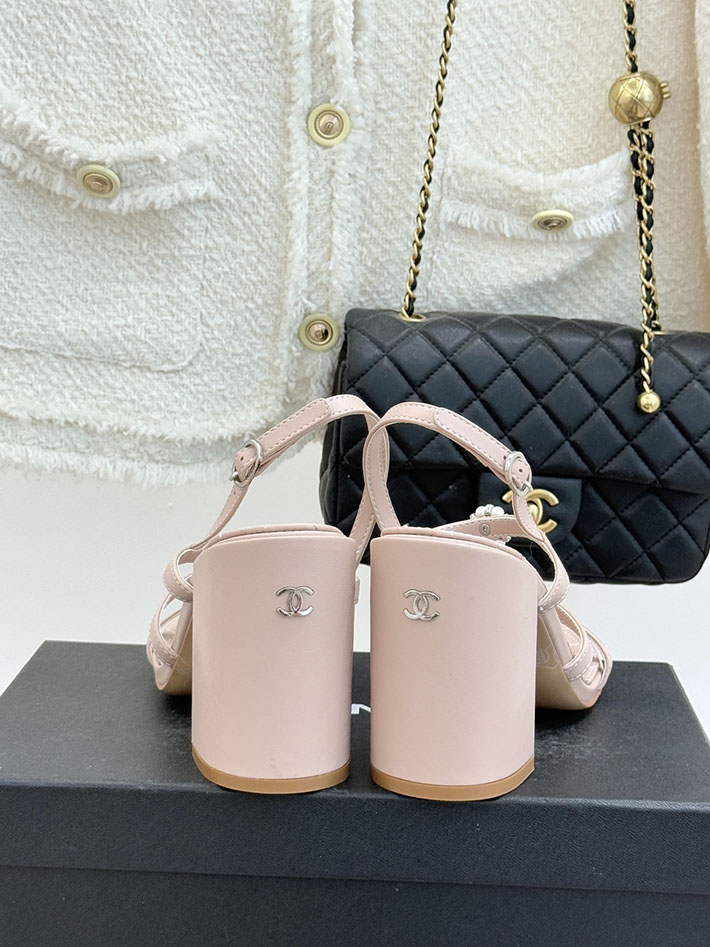 最高級シャネルスーパーコピー CHANEL サンダル 2026年 新作 95mm ラミネート ラムスキン ピンク 2630957 レディース シャネル サンダル - 画像 (5)