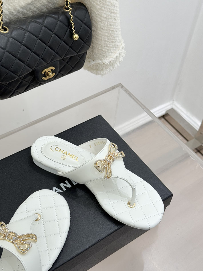 最高級シャネルスーパーコピー CHANEL 人気 ビーチサンダル ラムスキン 2026年春夏 新作 ホワイト 2630978 シャネル 靴 ビーチサンダル - 画像 (6)
