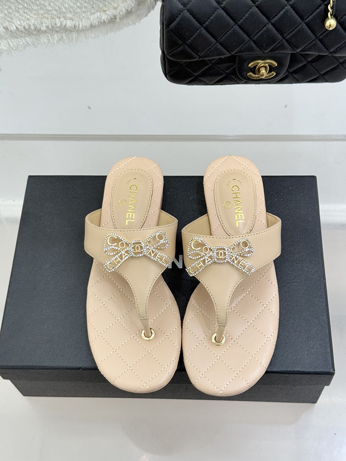 最高級シャネルスーパーコピー CHANEL 人気 ビーチサンダル ラムスキン 2026年春夏 新作 ベージュ 2630979 レディース シャネル 靴 - 画像 (7)