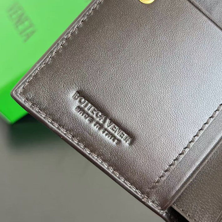 最高級ボッテガコピー Bottega Veneta イントレチャート ミディアム 二つ折りウォレット フォンデンテ 749940VCPP22132 ボッテガ アウトレット 値段 - 画像 (3)