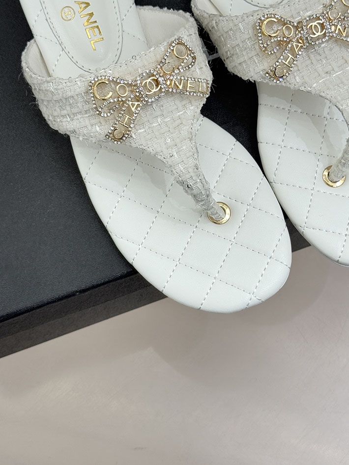 最高級シャネルスーパーコピー CHANEL 人気 ビーチサンダル ラムスキン 2026年春夏 新作 ホワイト 2630981 シャネル 靴 アウトレット - 画像 (4)