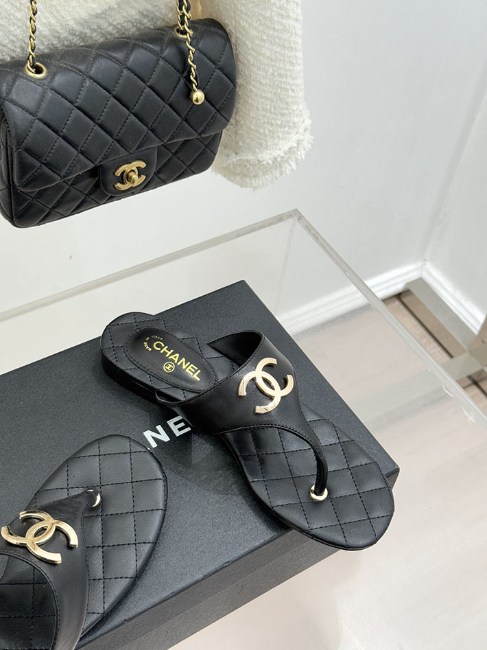 最高級シャネルスーパーコピー CHANEL ココマーク トングサンダル ラムスキン 2026年春夏 新作 ブラック 2630984 シャネル 靴 アウトレット - 画像 (6)