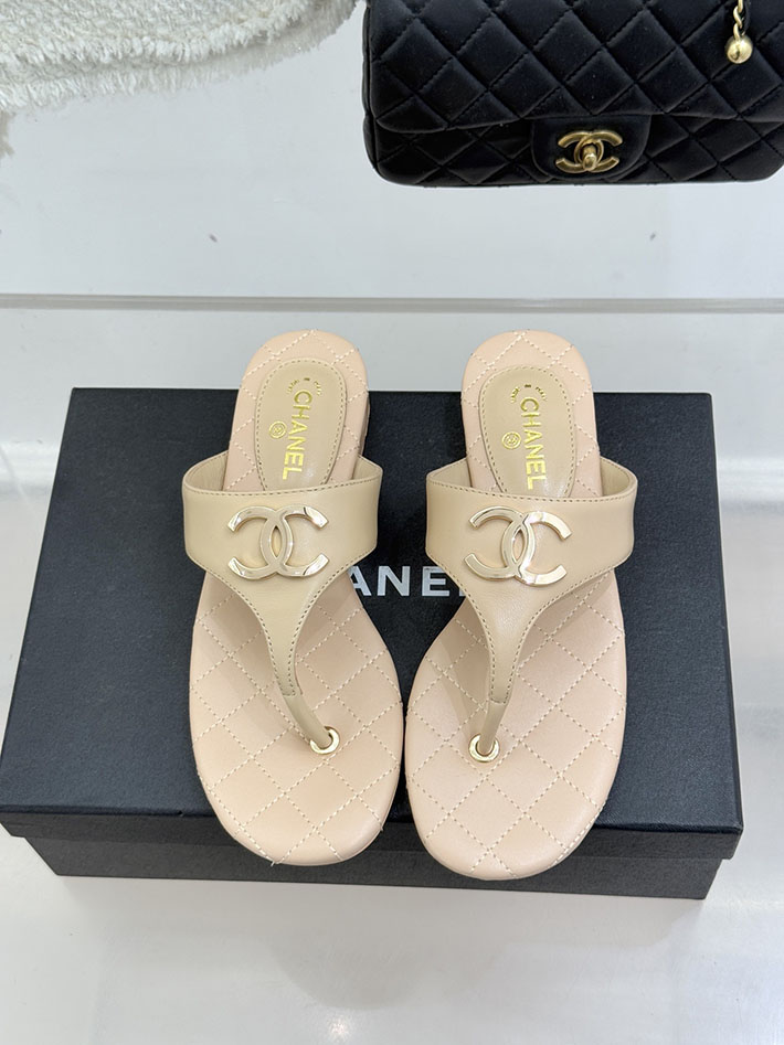 最高級シャネルスーパーコピー CHANEL ココマーク トングサンダル ラムスキン 2026年春夏 新作 ベージュ 2630985 シャネル 靴 レディース 人気 - 画像 (7)