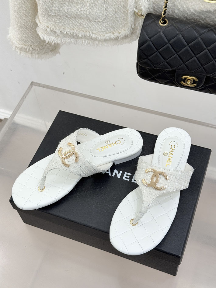 最高級シャネルスーパーコピー CHANEL ココマーク トングサンダル ラムスキン 2026年春夏 新作 ホワイト 2630986 シャネル風サンダル - 画像 (9)