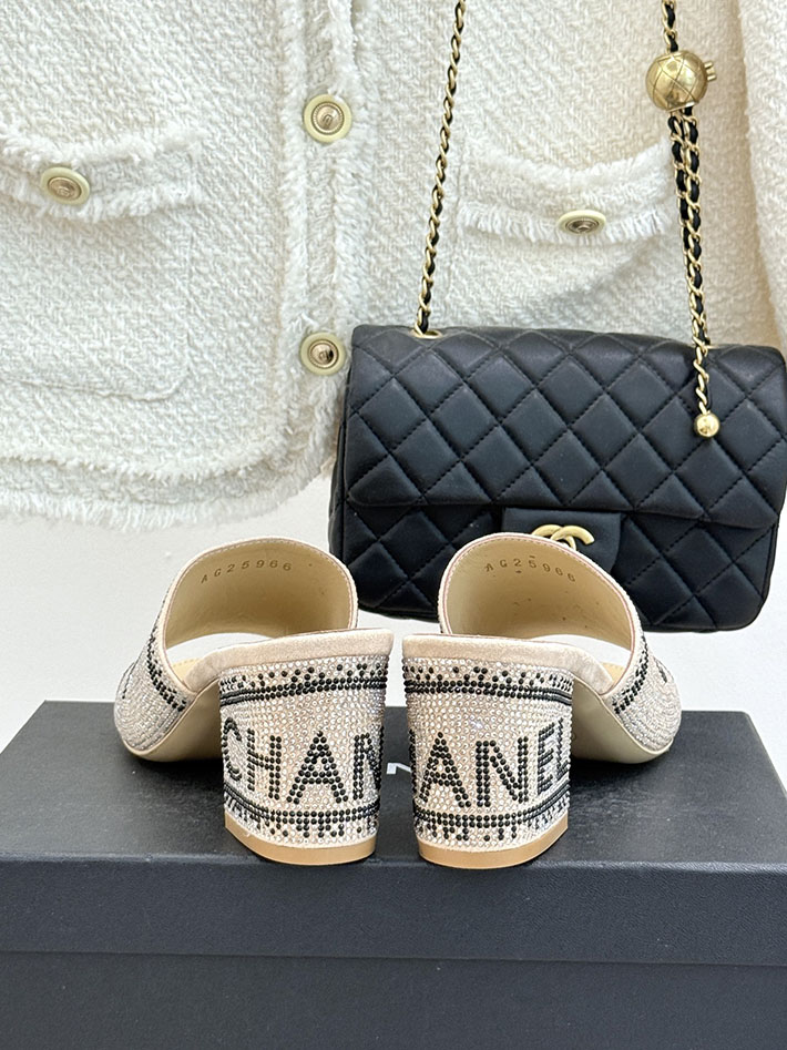 最高級シャネルスーパーコピー CHANEL ココマーク ミュール サンダル ストラス 2026年春夏 新作 ベージュ 2630990 シャネル サンダル レディース - 画像 (5)