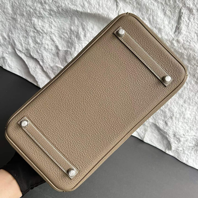 エルメス バーキン 30の通販 HERMES バーキン30 エトゥープ トゴ シルバー金具 H027633CK18 バーキン30 エトゥープ - 画像 (2)