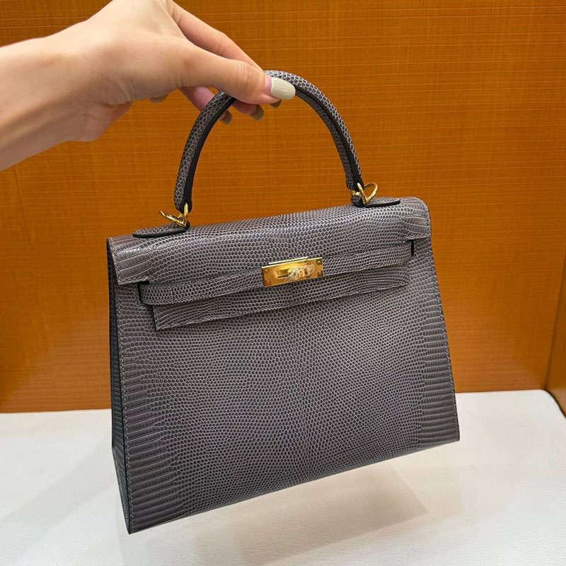 エルメス ケリー25の通販 HERMES ケリー25 外縫い グリスフォンセ リザード ゴールド金具 H043003CC84 ケリー 25 リザード - 画像 (3)
