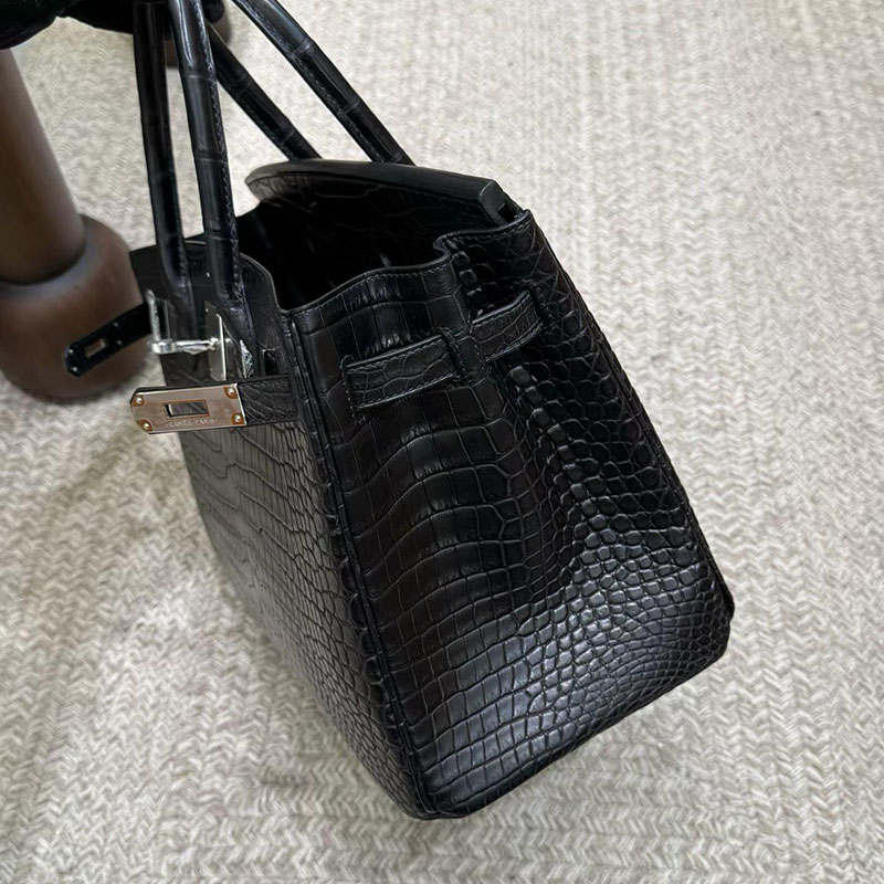 エルメス バーキン 30の通販 HERMES バーキン30 ブラック クロコダイル シルバー金具 H041706CK89 バーキン30 黒 - 画像 (2)