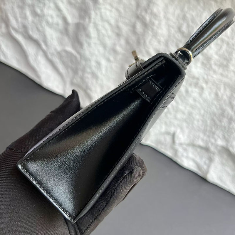 エルメス ケリーミニ2の通販 HERMES ケリーミニ2 外縫い ブラック ボックスカーフ シルバー金具 H071948CK89 ミニケリー 2 黒 - 画像 (5)