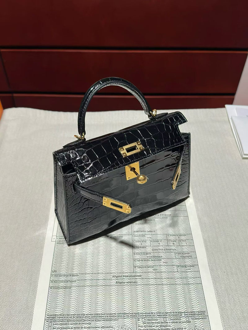 エルメス ケリー ミニの通販 HERMES ケリーミニ2 外縫い ブラック クロコダイル ゴールド金具 H071960CC89 エルメス ケリーミニ2 - 画像 (6)
