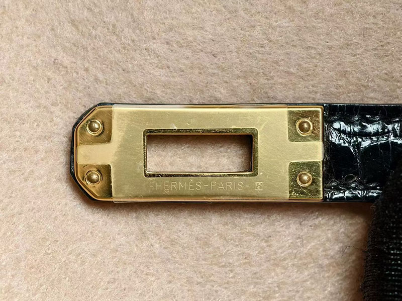 エルメス ケリー ミニの通販 HERMES ケリーミニ2 外縫い ブラック クロコダイル ゴールド金具 H071960CC89 エルメス ケリーミニ2 - 画像 (2)