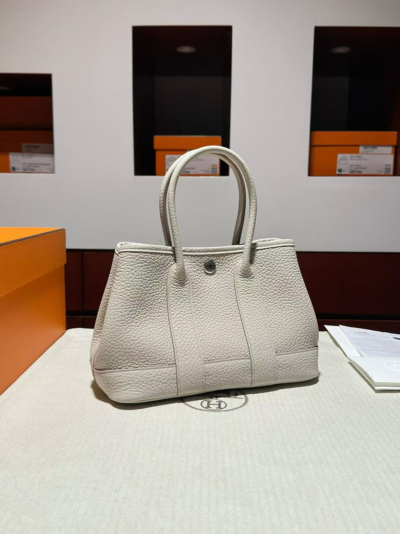 エルメスバッグの通販 HERMES ネオ・ガーデン 23 ベトン ネゴンダ シルバー金具 H084533CK8L ネオガーデンパーティ 定価 - 画像 (5)