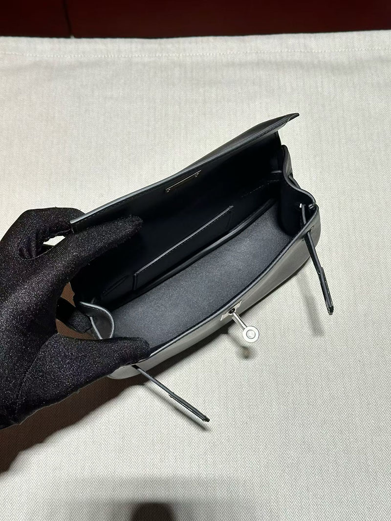 エルメス ケリームーブの通販 HERMES ケリームーブ 黒 ブラック スイフト シルバー金具 H084552CK89 エルメス ケリームーブ - 画像 (3)