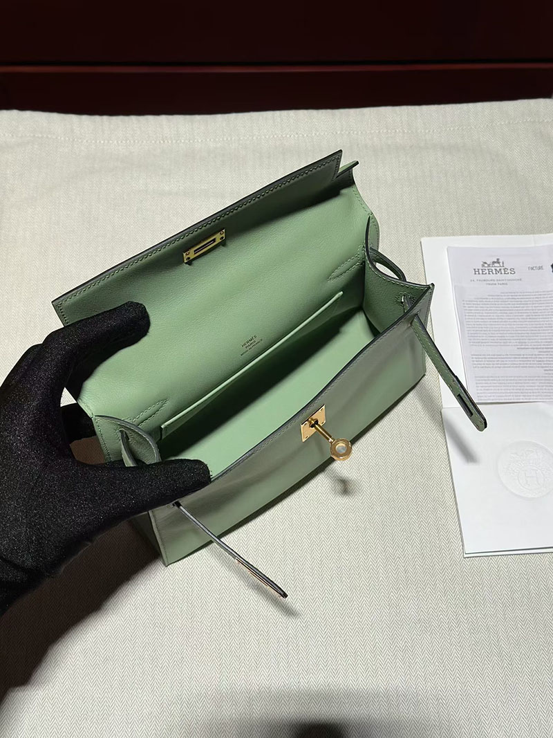 エルメス ポシェットケリーの通販 HERMES ポシェットケリー ヴェールクリケット スイフト ゴールド金具 H061595CC3I ポシェットケリー 定価 - 画像 (5)