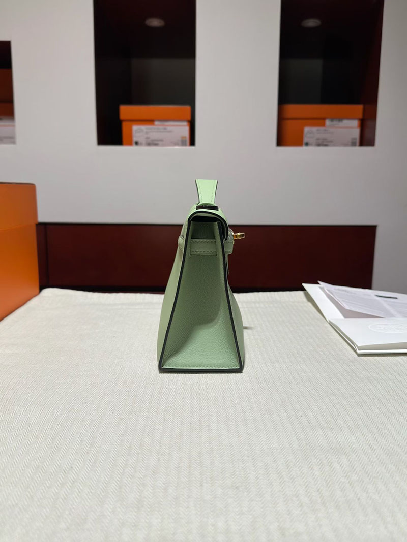 エルメス ポシェットケリーの通販 HERMES ポシェットケリー ヴェールクリケット スイフト ゴールド金具 H061595CC3I ポシェットケリー 定価 - 画像 (2)