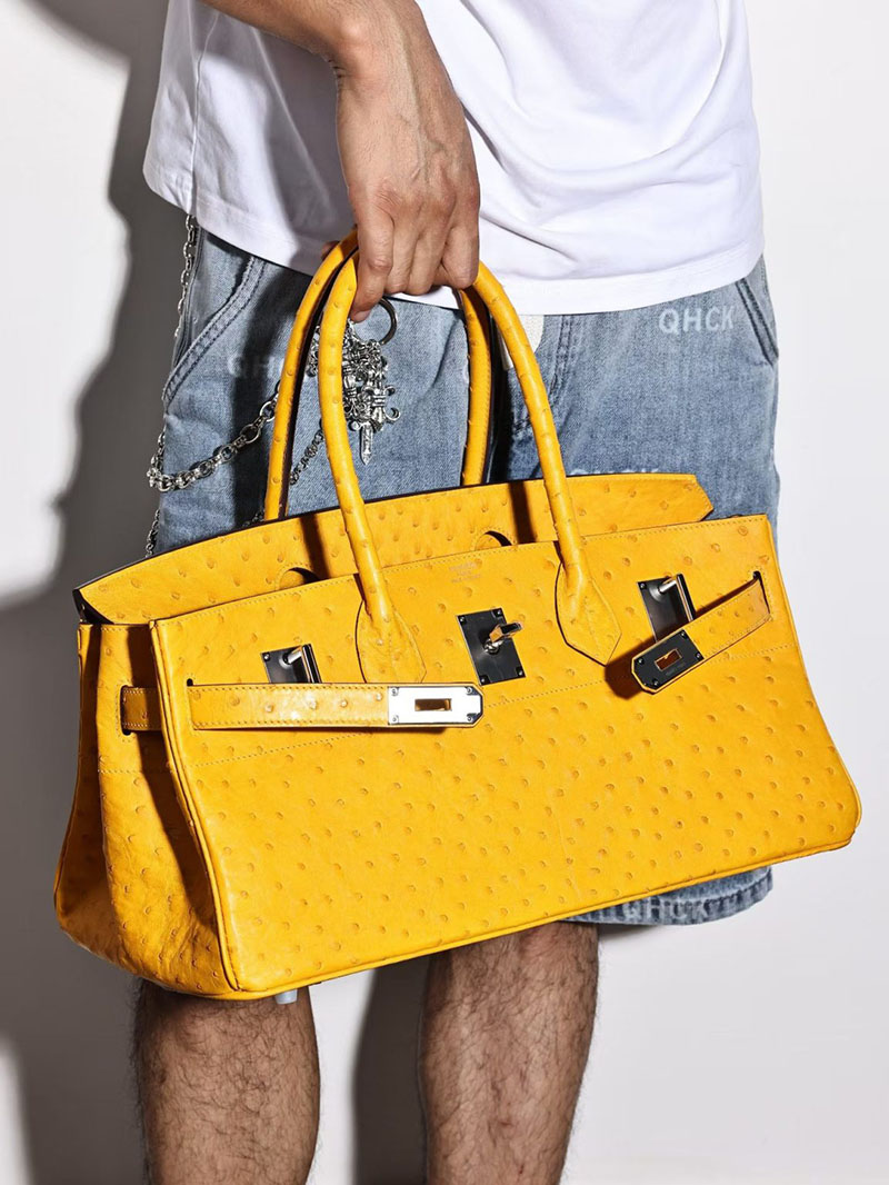 エルメス ショルダーバーキン42の通販 HERMES ショルダーバーキン42 ジョーヌアンブル オーストリッチ シルバー金具 H044163CK9D バーキン 男性 芸能人 - 画像 (7)