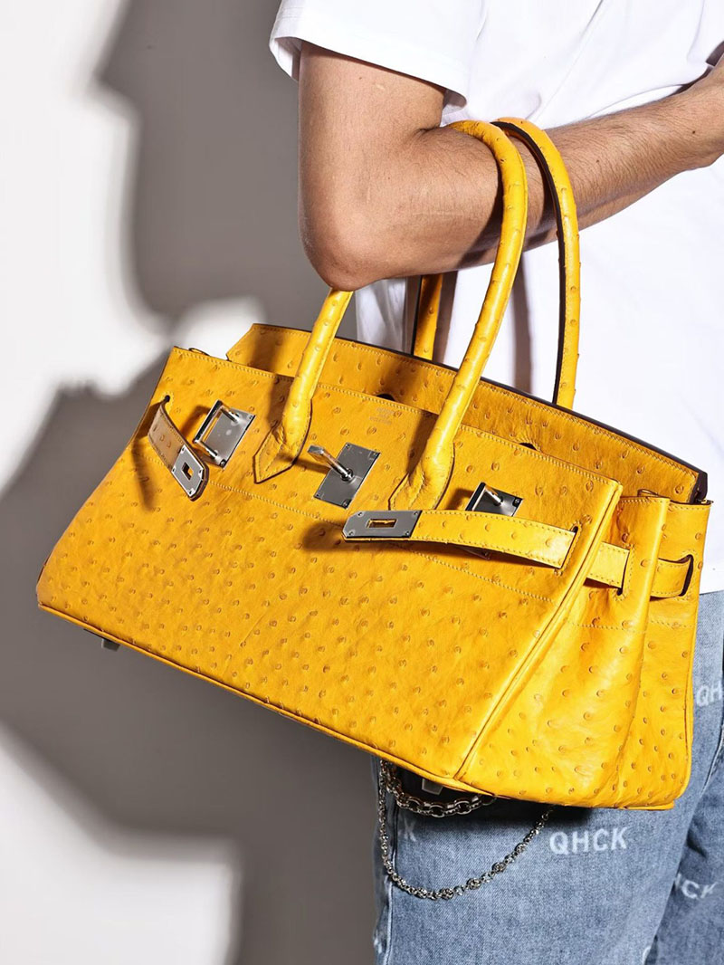 エルメス ショルダーバーキン42の通販 HERMES ショルダーバーキン42 ジョーヌアンブル オーストリッチ シルバー金具 H044163CK9D バーキン 男性 芸能人 - 画像 (2)