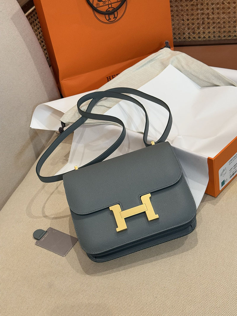 エルメス コンスタンス ミニ 定価