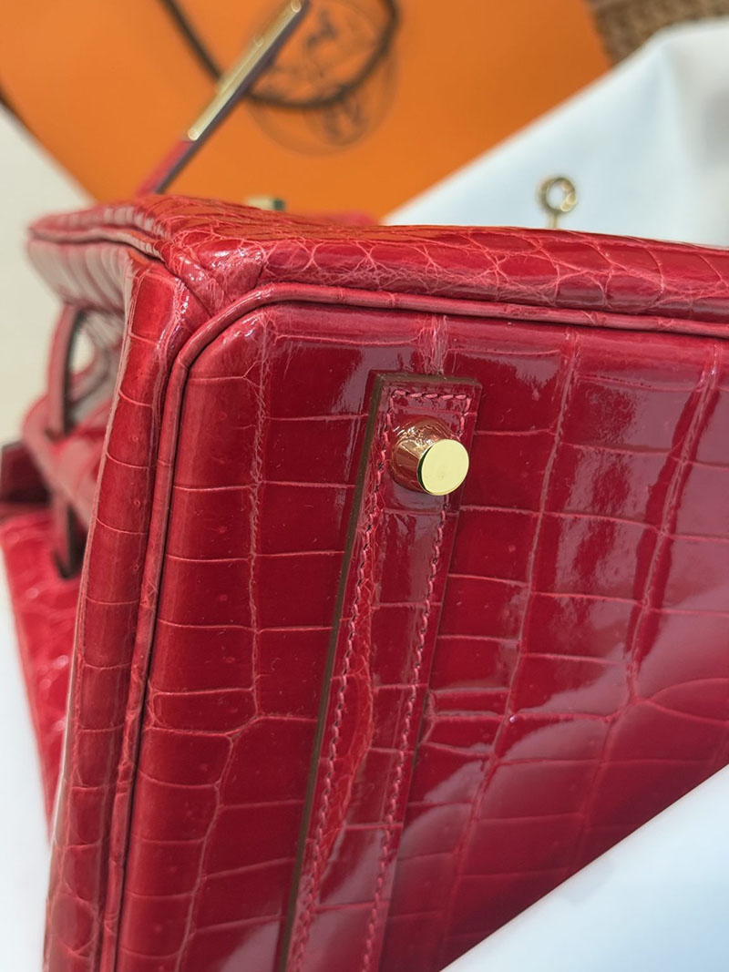 エルメス バーキン 25の通販 HERMES バーキン25 ブレイズ クロコダイル ニロティカス ゴールド金具 H043954CC95 バーキン25 クロコ 定価 - 画像 (9)
