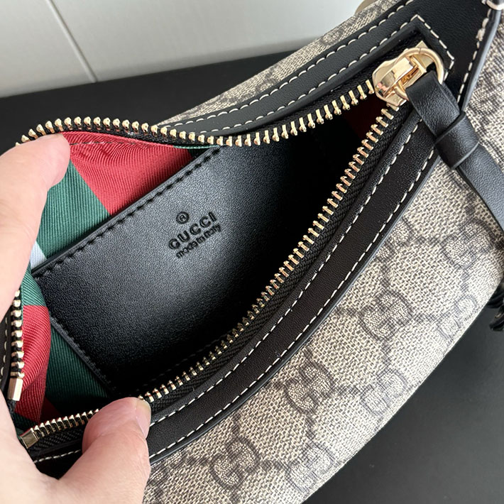 グッチ直営アウトレット店 GUCCI GGエンブレム スモール ショルダーバッグ ベージュ ブラック 847447 FAD6L 9741 グッチ ミニ ショルダー アウトレット - 画像 (2)
