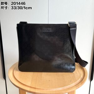 グッチ バッグ メンズ 新作