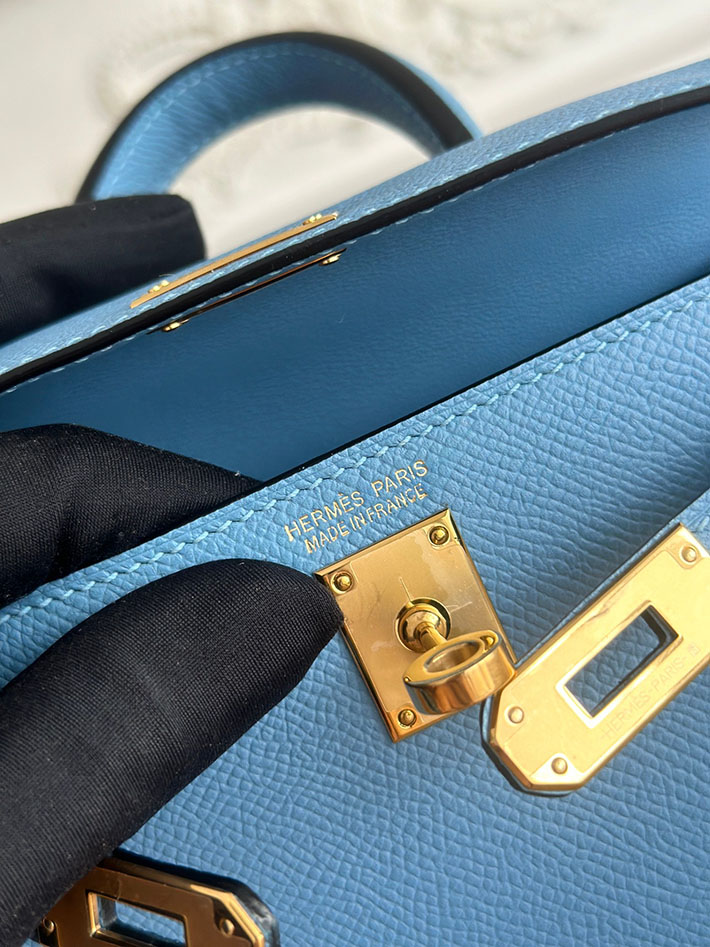 エルメス ミニケリーの定価 HERMES ケリーミニ2 シエル ヴォーエプソン ゴールド金具 H073663CC7G エルメス ショルダーバッグ 種類 - 画像 (3)