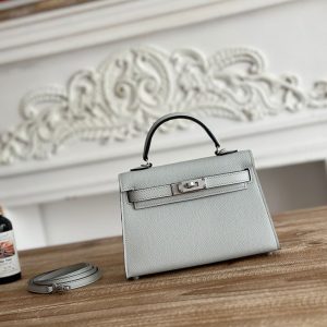 エルメス 斜 めがけ ミニ