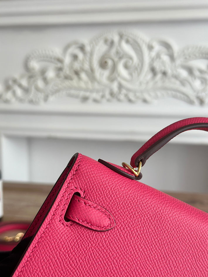 エルメス ミニバッグの定価 HERMES ケリーミニ2 ローズエクストレーム ヴォーエプソン ゴールド金具 H073663CCI6 エルメス ショルダーバッグ 新作 - 画像 (5)