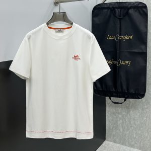 エルメス Tシャツ ロゴ