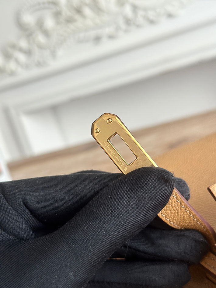エルメス ミニバッグの定価 HERMES ケリーミニ2 セサミ ヴォーエプソン ゴールド金具 H073663CC2S エルメス バッグ ショルダー - 画像 (5)