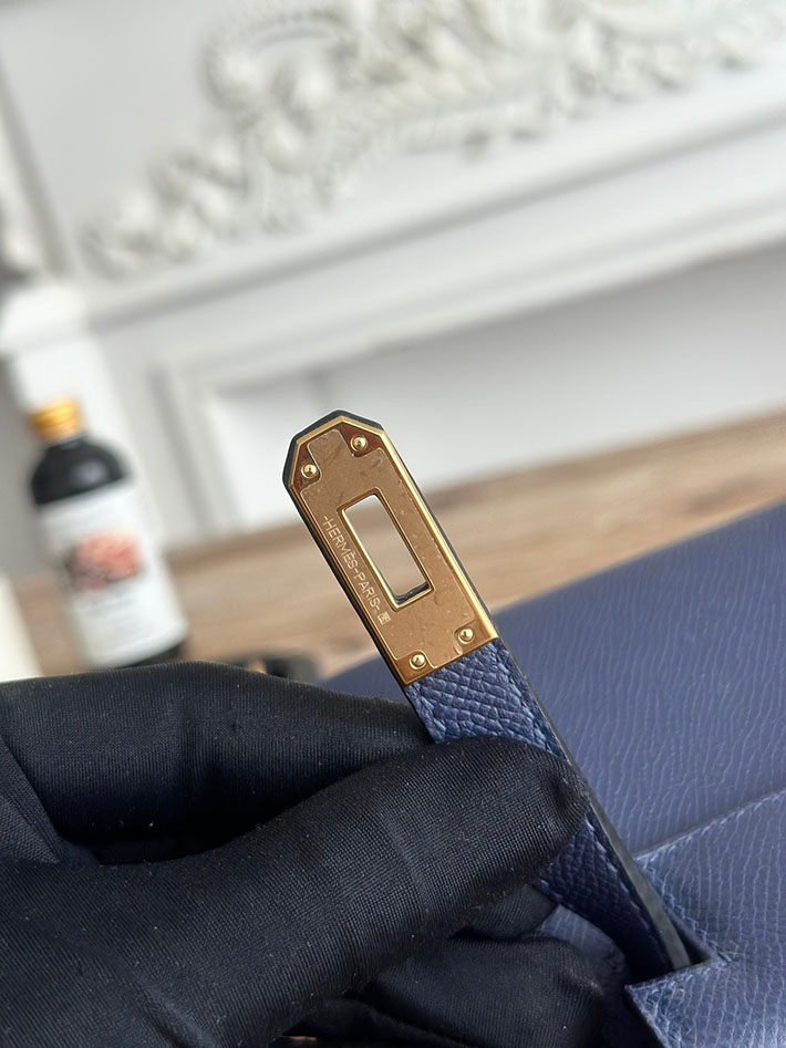 エルメス ミニバッグの定価 HERMES ケリーミニ2 ブルーサフィール ヴォーエプソン ゴールド金具 H073663CC73 エルメス バッグ 種類 - 画像 (5)