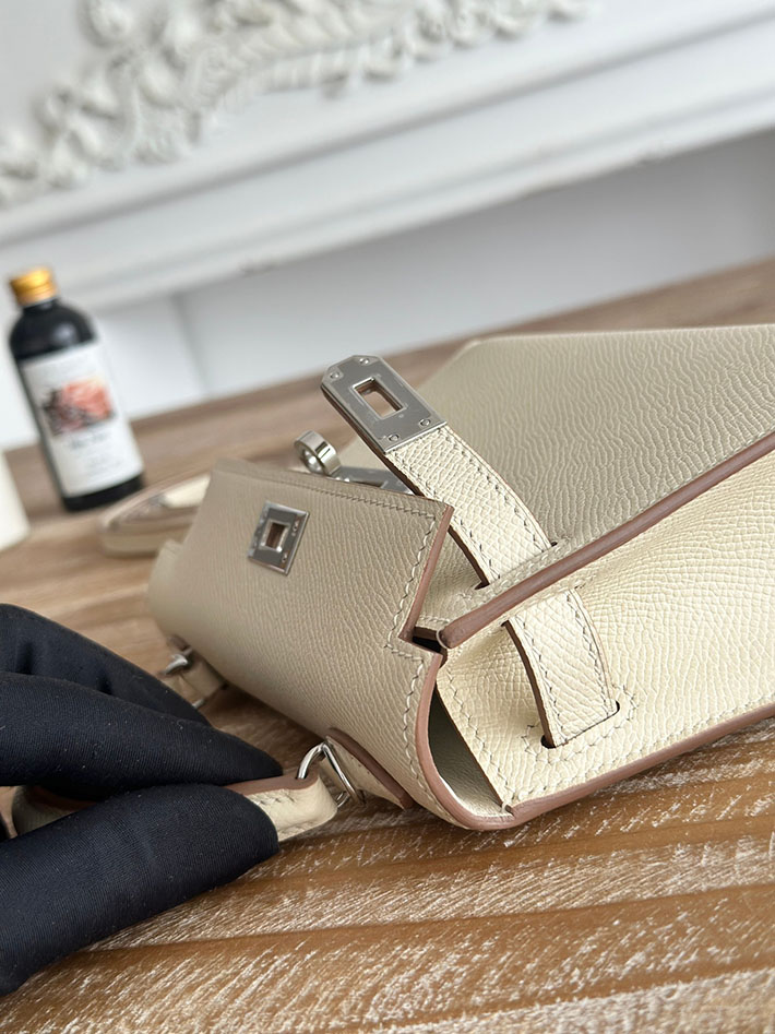エルメス ミニバッグの定価 HERMES ケリーミニ2 クレ ヴォーエプソン シルバー金具 H073663CK10 エルメス 一番安いバッグ - 画像 (4)